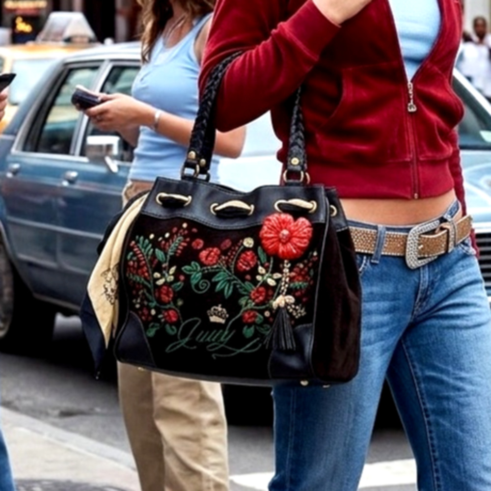 vintage Juicy Couture Daydreamer bag Y2K rare floral embroidery with bag charm